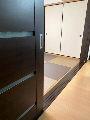 ２色のカラー畳