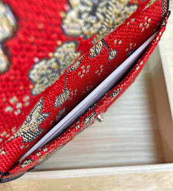 幅広の名刺入れ