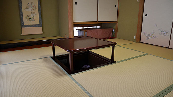 ほりこたつ畳　張替