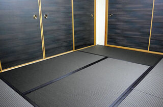 黒和紙畳　大阪