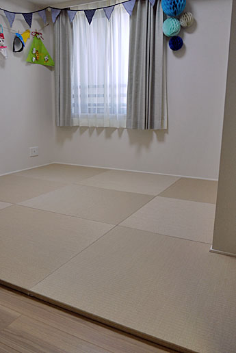 子供部屋のかわいい畳