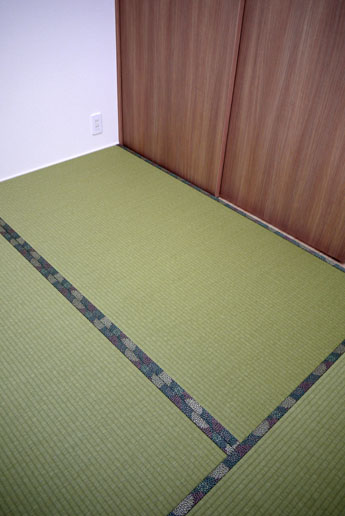 部屋に合わせて製作する畳