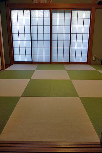 安全安心の和紙畳