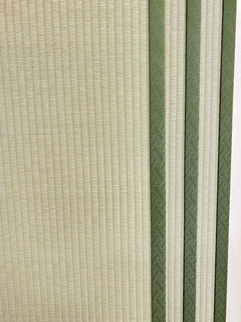 若草色の和紙畳に表替え