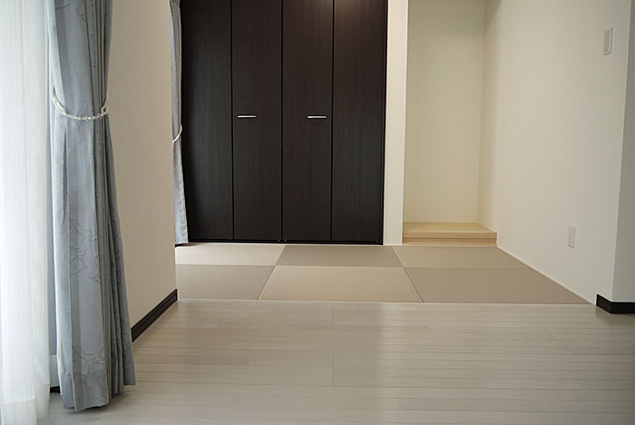 灰桜色　ダイケン畳