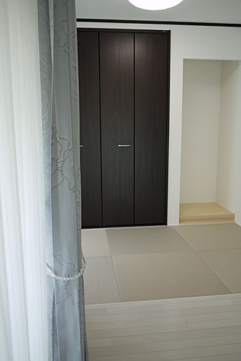 灰桜色のおしゃれ空間