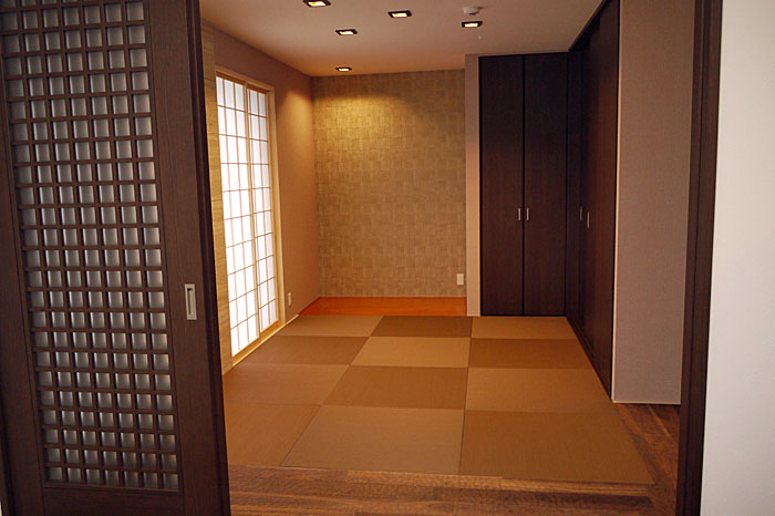 高級和紙畳　大阪